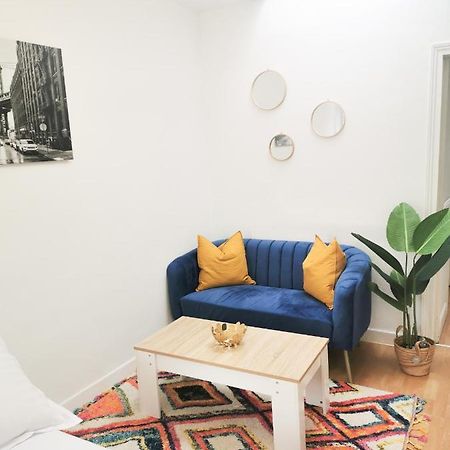 Studio Moderne, Lumineux Apartment Paris Exterior photo