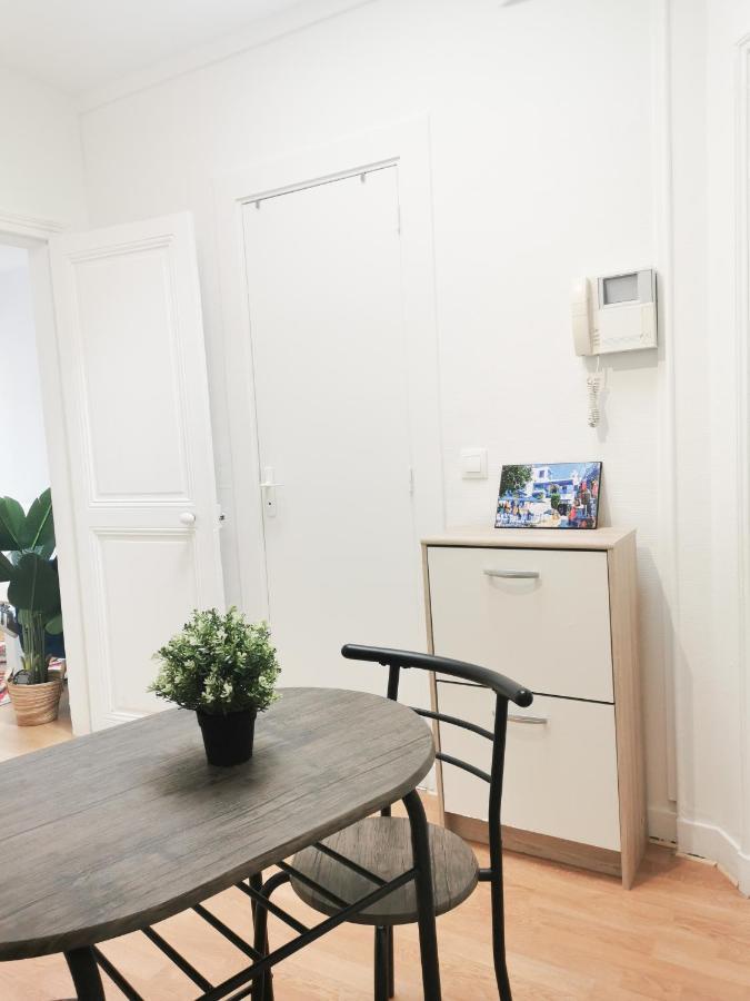 Studio Moderne, Lumineux Apartment Paris Exterior photo